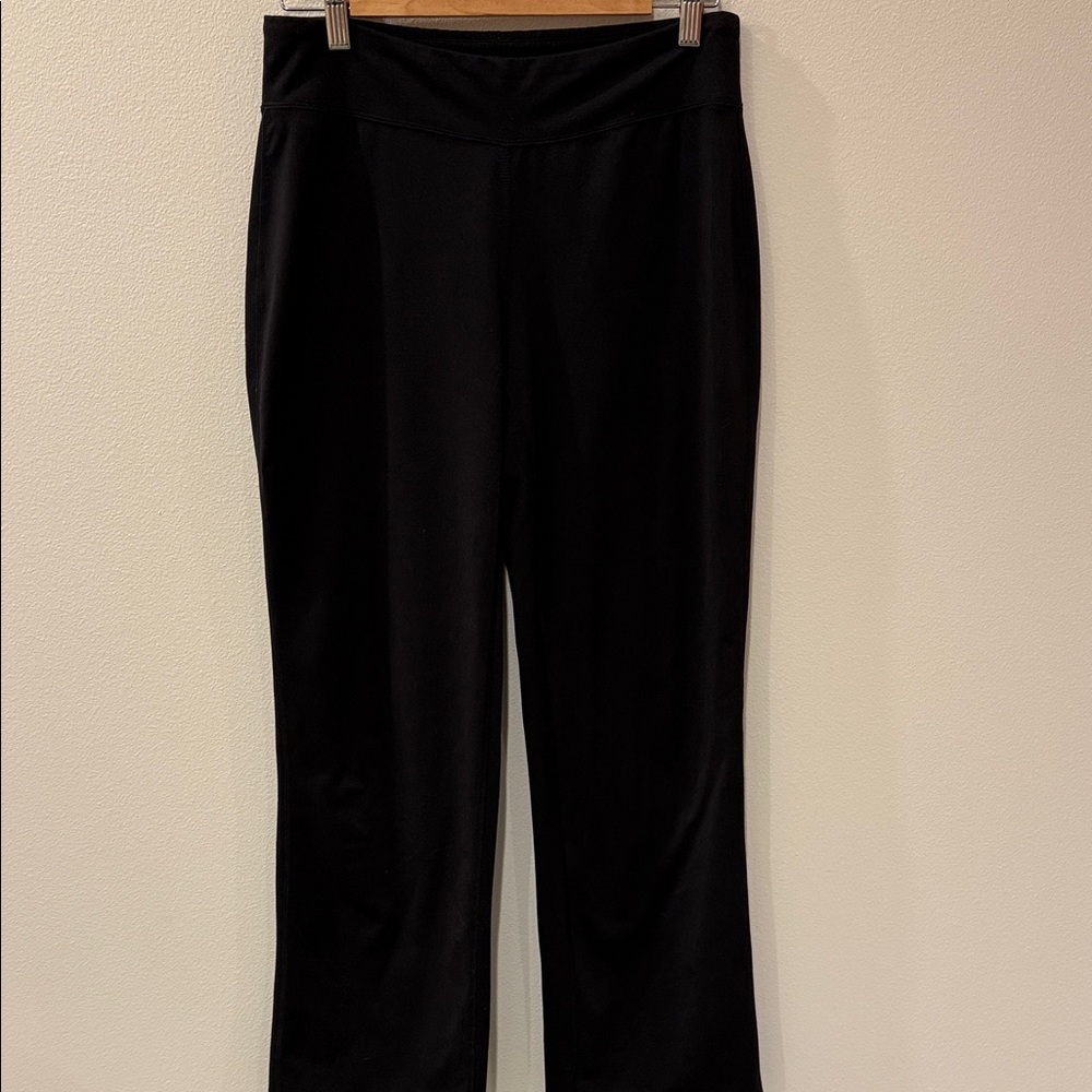 The North Face Black Straight Leg Women's Yoga Pants Y2K era Midrise